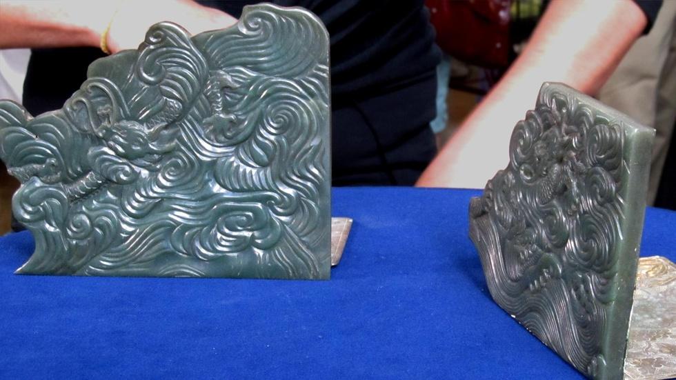 Antiques Roadshow Appraisal Chinese Carved Jade Bookends Twin