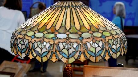 Video thumbnail: Antiques Roadshow Appraisal: Duffner & Kimberly Leaded Glass Table Lamp