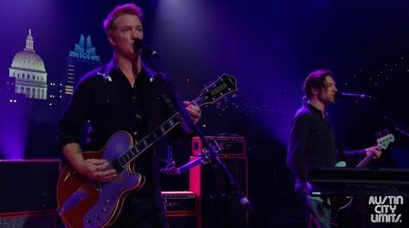 Video thumbnail: Austin City Limits Queens of the Stone Age "Smooth Sailing"