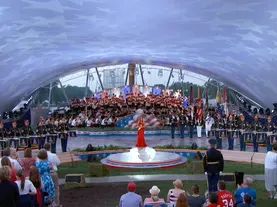 Nicole Scherzinger Sings the National Anthem 
