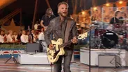 Kenny Loggins Performs "Footloose"