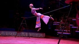 Video thumbnail: Circus Cutting Down the Tightwire
