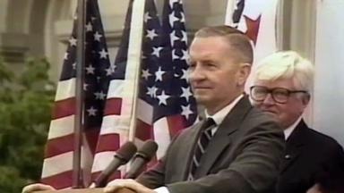Ross Perot Builds a Third Political Party