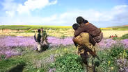 Escaping ISIS