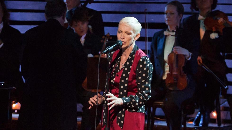 Annie Lennox: Nostalgia Live in Concert - "Summertime" image