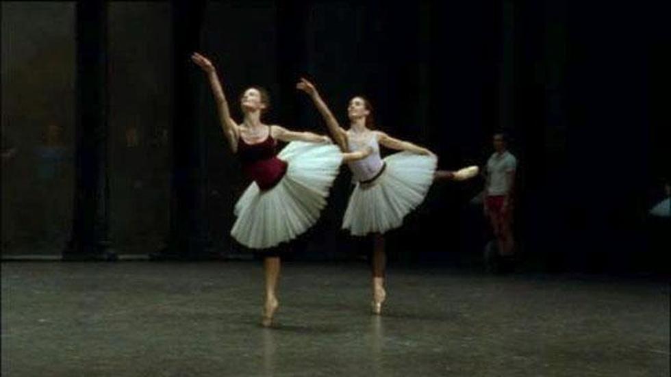 La Danse: Rehearsing "Pacquita" image