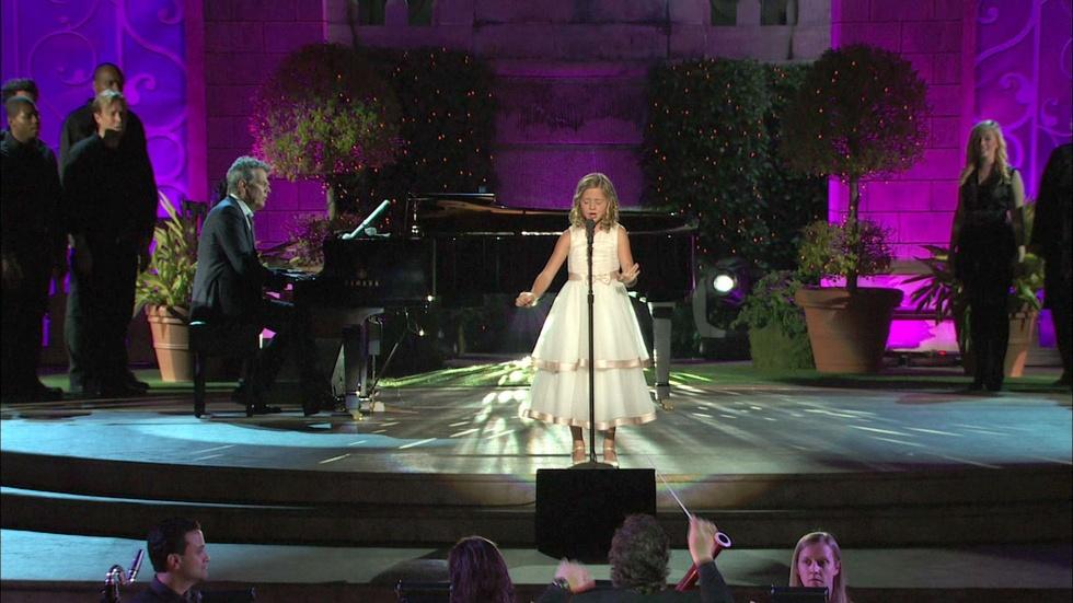 Jackie Evancho sings "Angel" image