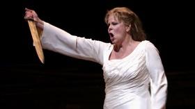 Video thumbnail: Great Performances Les Troyens: "Mon souvenir vivra"