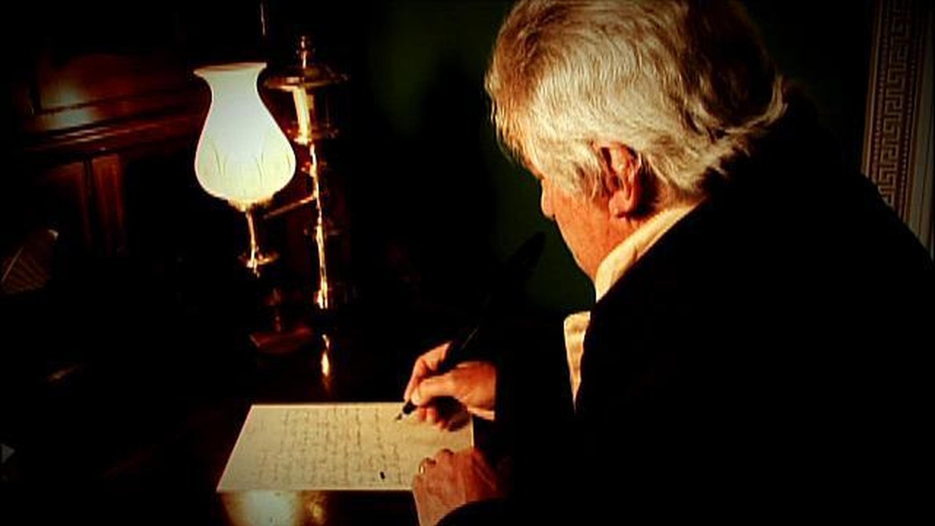 Season 7, Episode 6 History Detectives THIRTEEN New York Public Media