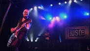 Daughtry Performs "Home"