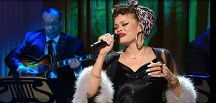 Andra Day Performs "Drown in My Own Tears"