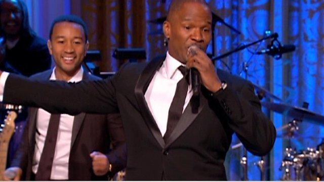 The Motown Sound: Jamie Foxx and Opening Medley