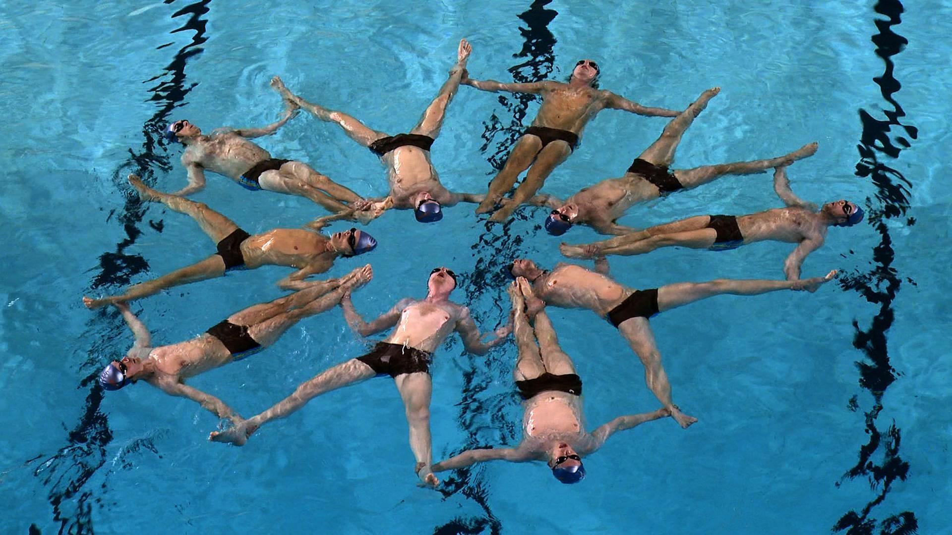 swimming synchronized streaming video