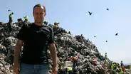 Waste Land: Pictures of Garbage