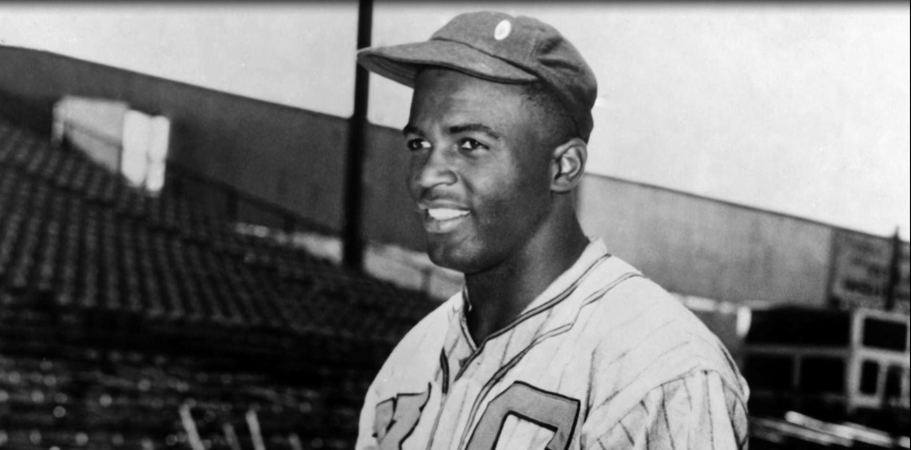Jackie Robinson, The Negro Leagues