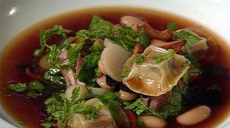 Video thumbnail: In Julia's Kitchen With Master Chefs Duck Soup with Foie Gras Ravioli with Alfred Portale