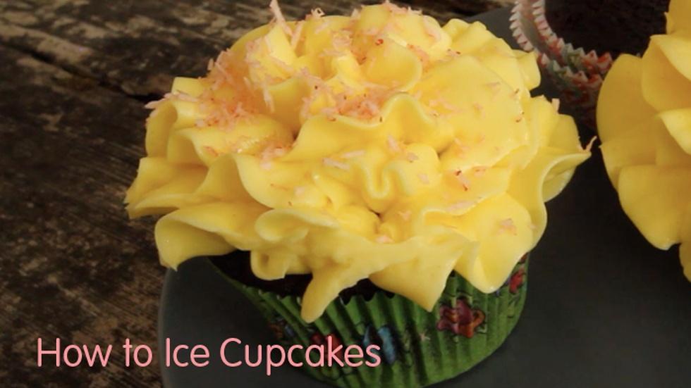 How to Ice Cupcakes image