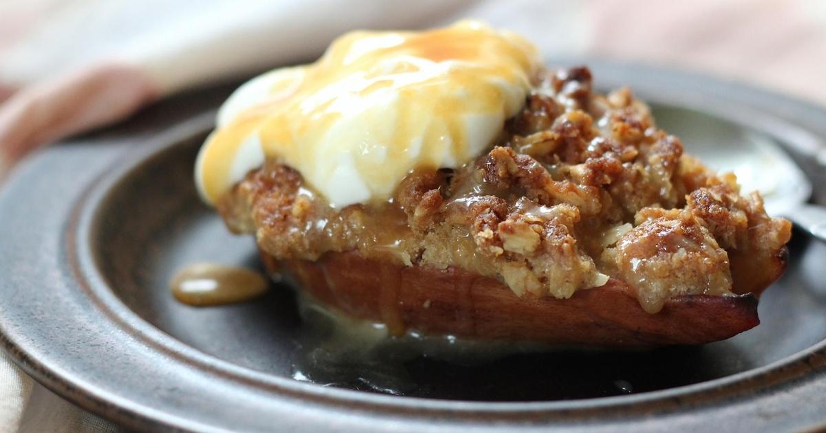 Kitchen Pear Crisp with Salted Bourbon Caramel Season 1