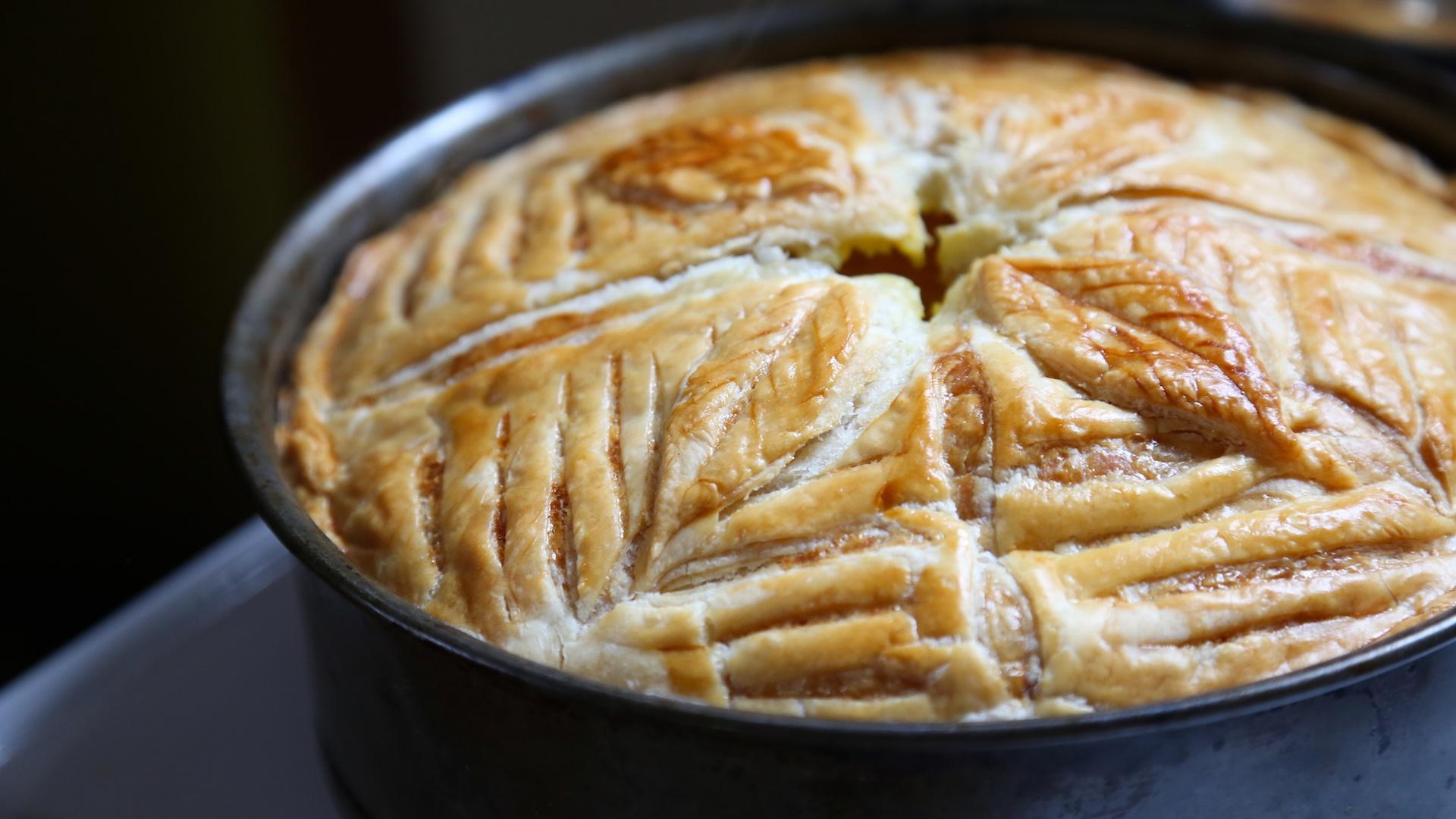 S3 E5 Tourte Milanese Kitchen Programs PBS SoCal