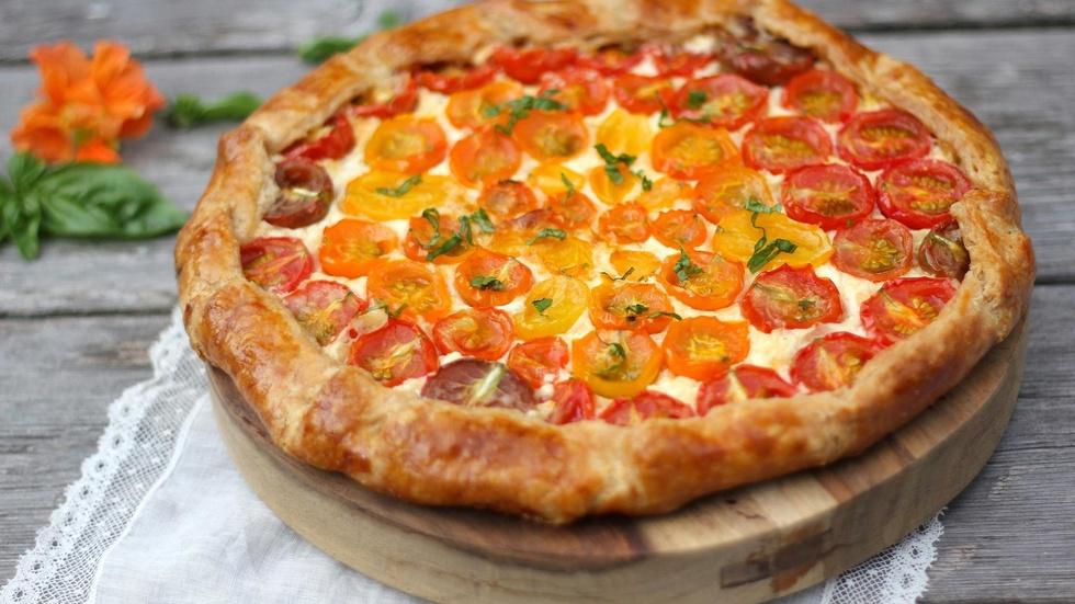 S1 Ep4: Cherry Tomato Galette image