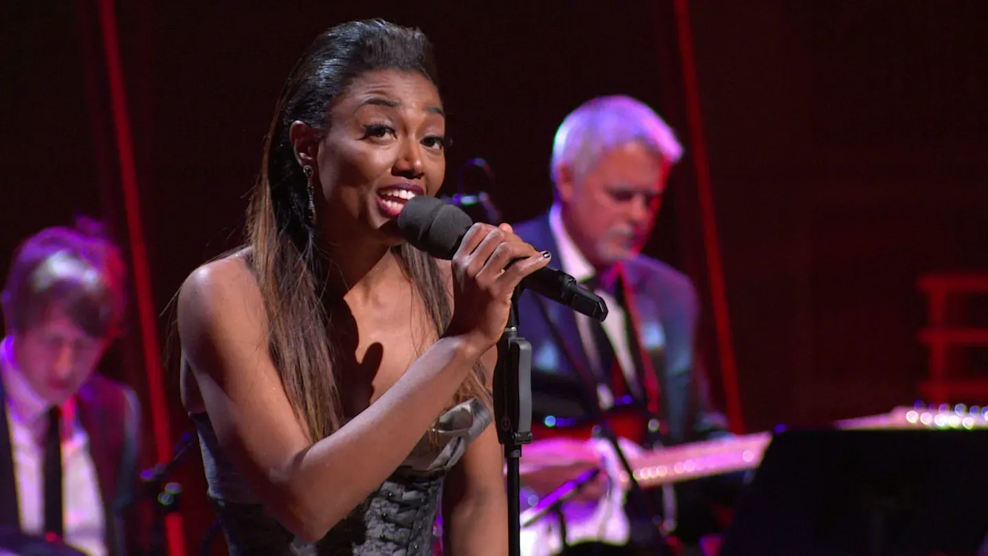 Patina Miller performs "Mama Will Provide"