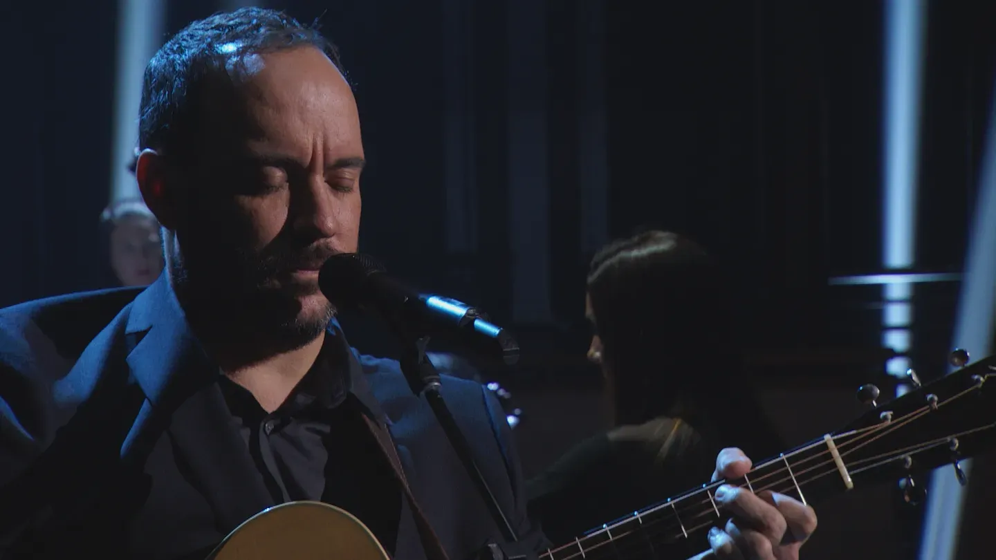 Dave Matthews premieres "Here On Out" on Seasons of Cuba