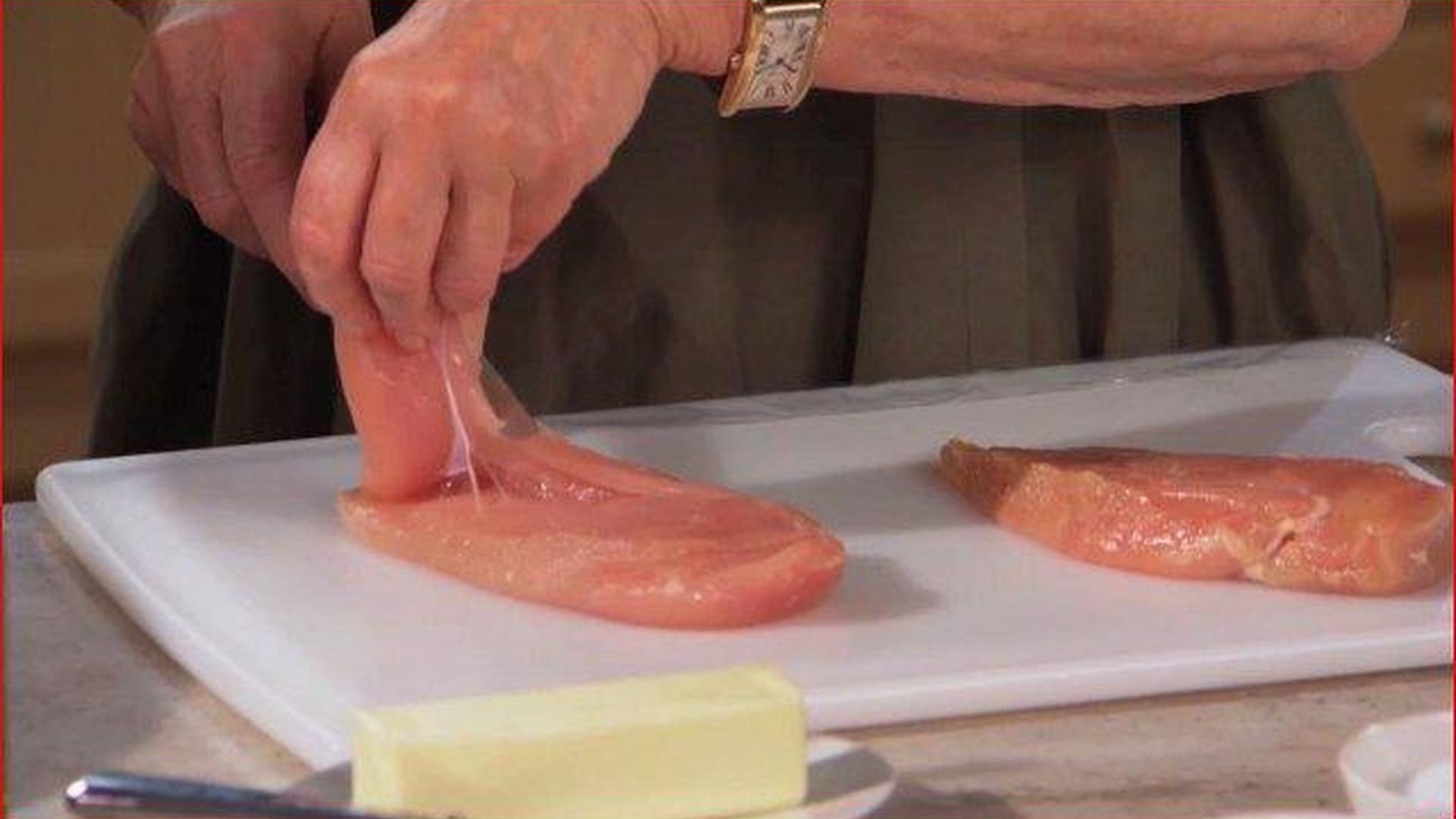 How to Cut Chicken Tenders Martha Stewart's Cooking School THIRTEEN New York Public Media