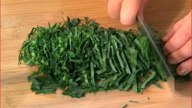 How to Chiffonade Kale