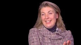 Video thumbnail: Downton Abbey Lady Carnarvon on Highclere Castle's Tourists