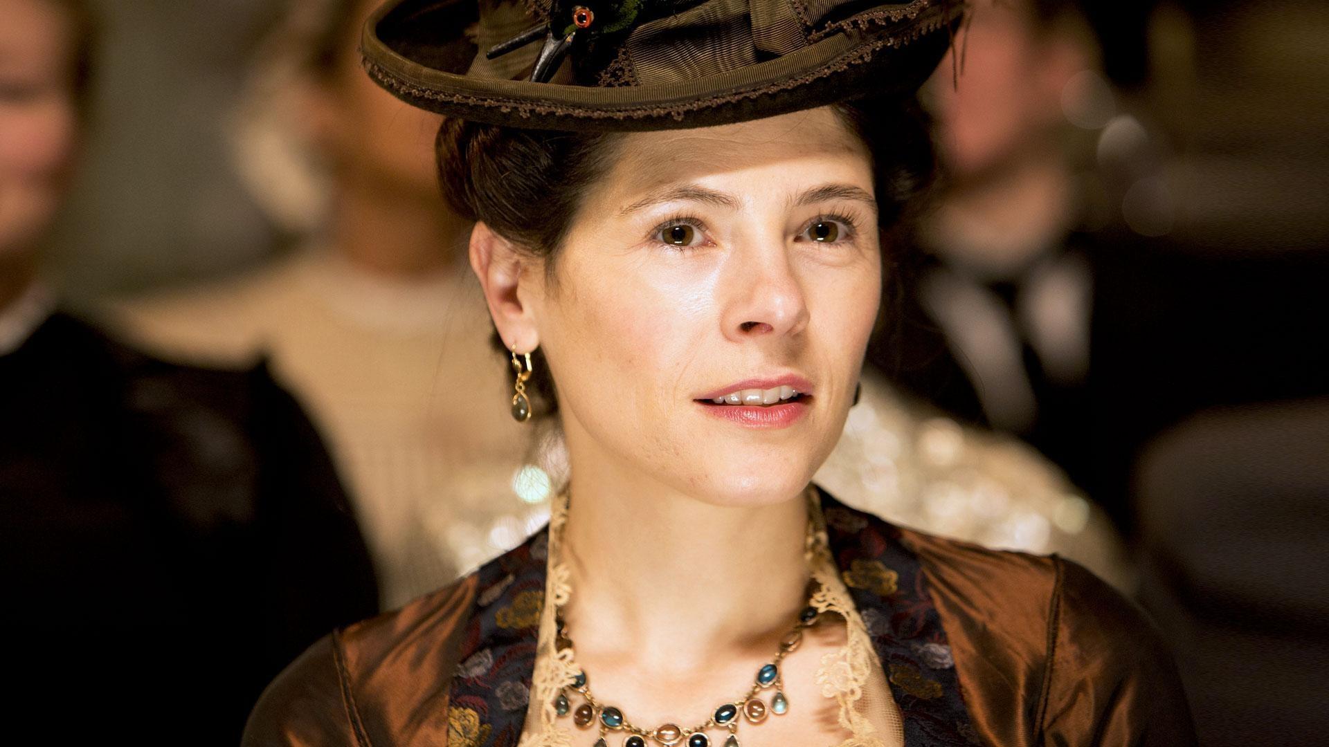 Preview | The Paradise | THIRTEEN - New York Public Media