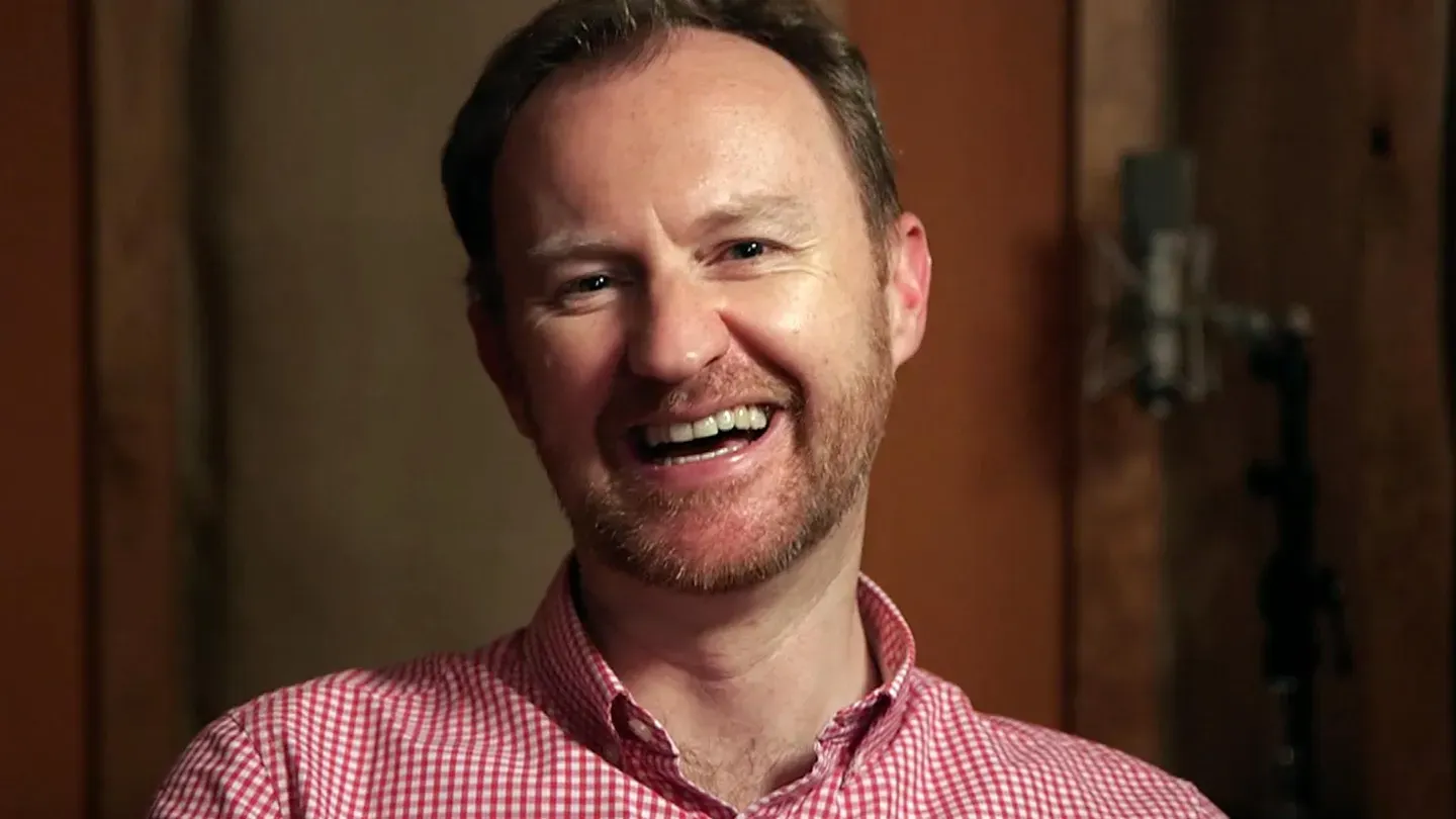 Mark Gatiss Tells 2 Truths & A Lie