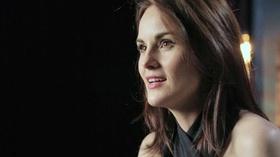 Video thumbnail: Downton Abbey Michelle Dockery's Last Day On Set