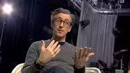 Alan Cumming Answers Fan Questions: A Good Host Introduction