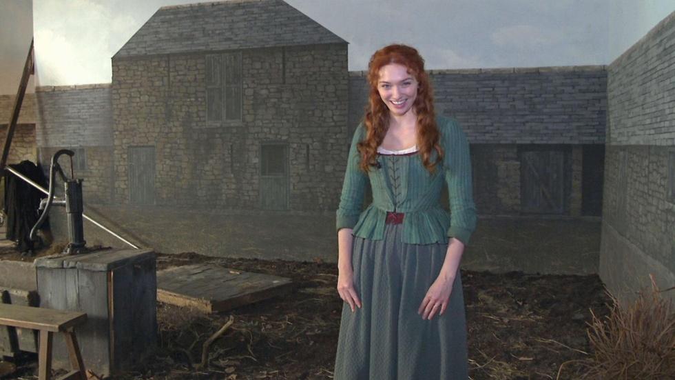 S2: Set Tour image