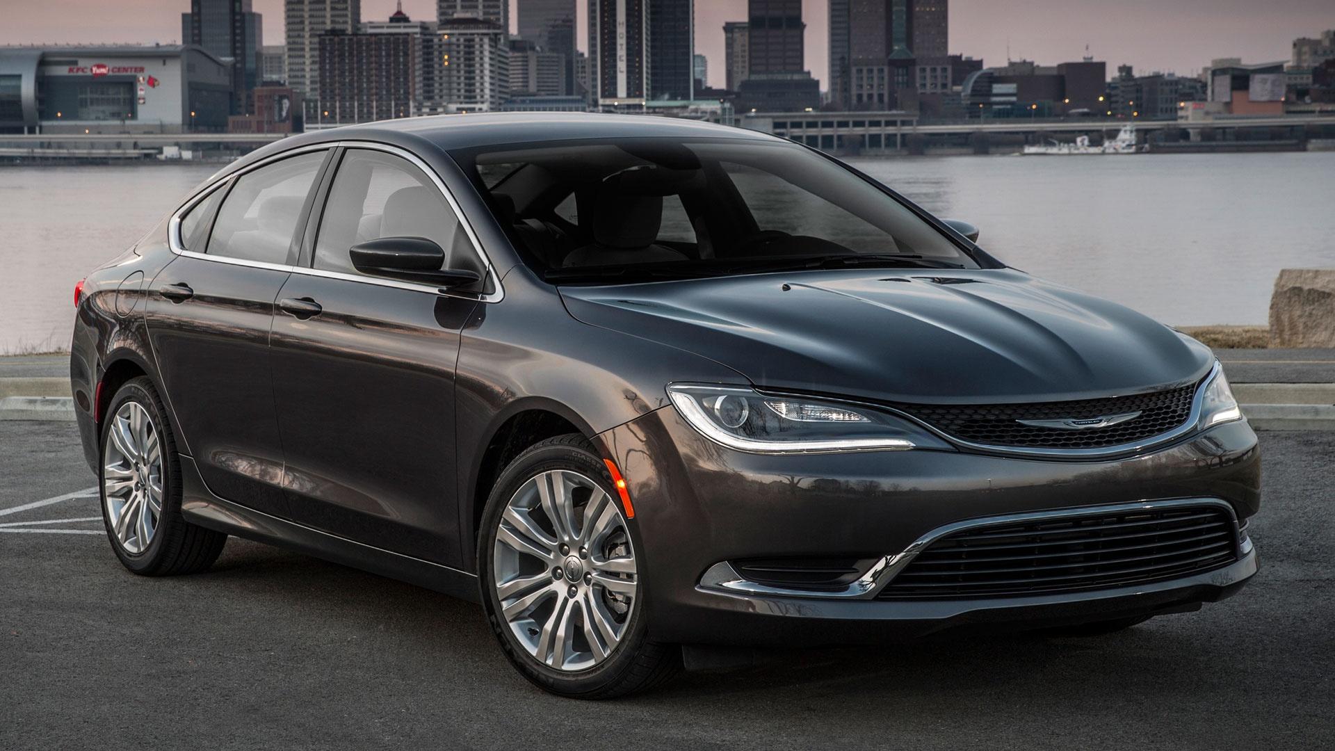 MotorWeek - 2015 Chrysler 200 & 2015 GM Full-Size SUVs - Twin Cities PBS