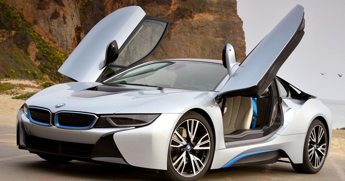 Video: How to Pop Open the BMW i8 Hood