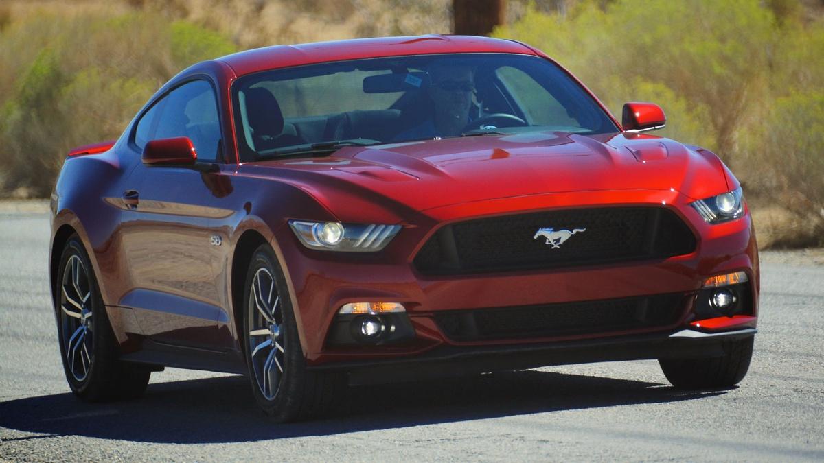 S34 E26: 2015 Ford Mustang GT & 2015 Toyota Camry | MotorWeek ...