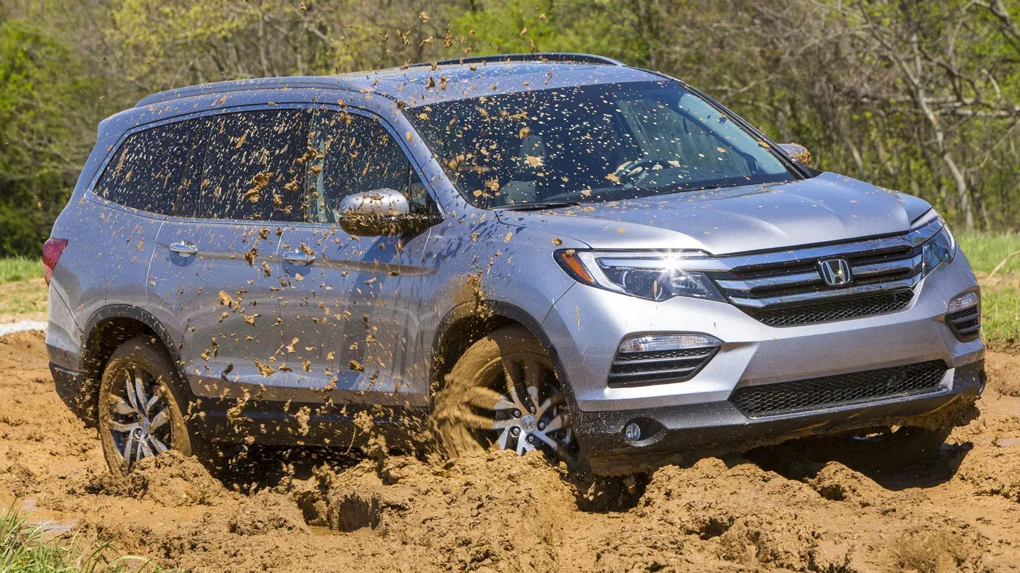 2016 Honda Pilot & 2015 Dodge Charger/Challenger Hellcat