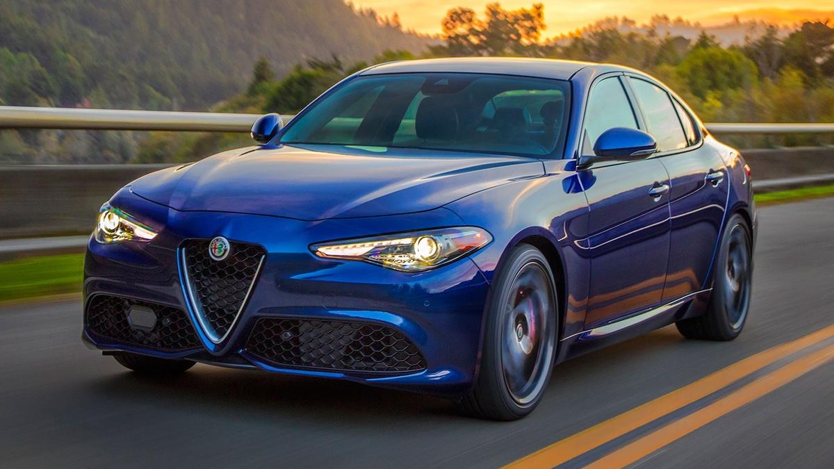 2017 Alfa Romeo Giulia & 2016 Callaway SC757 Z06 Corvette | MotorWeek ...