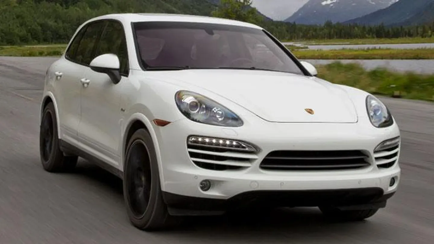 2013 Porsche Cayenne Diesel & 2013 Ford C-Max Hybrid