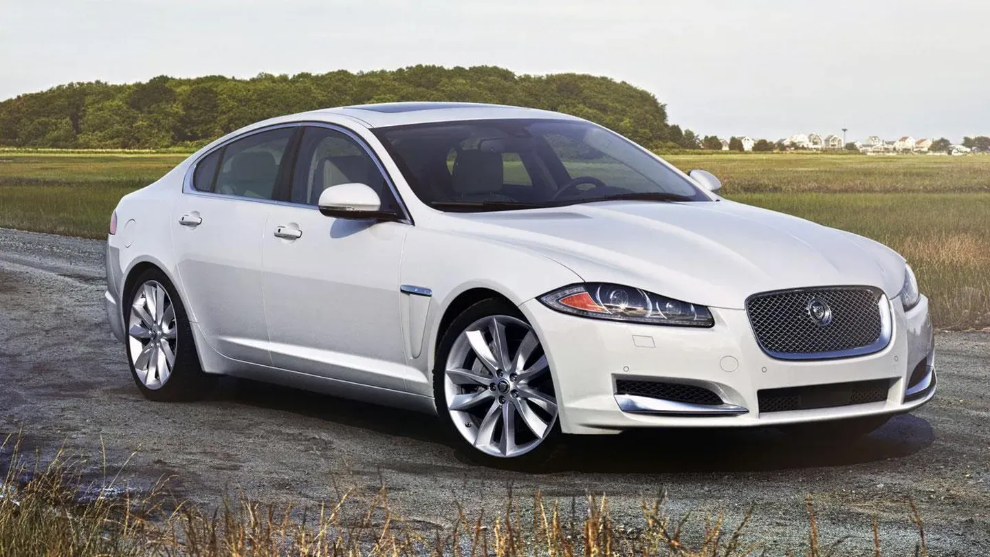 2013 Jaguar XF AWD & 2013 Acura RDX