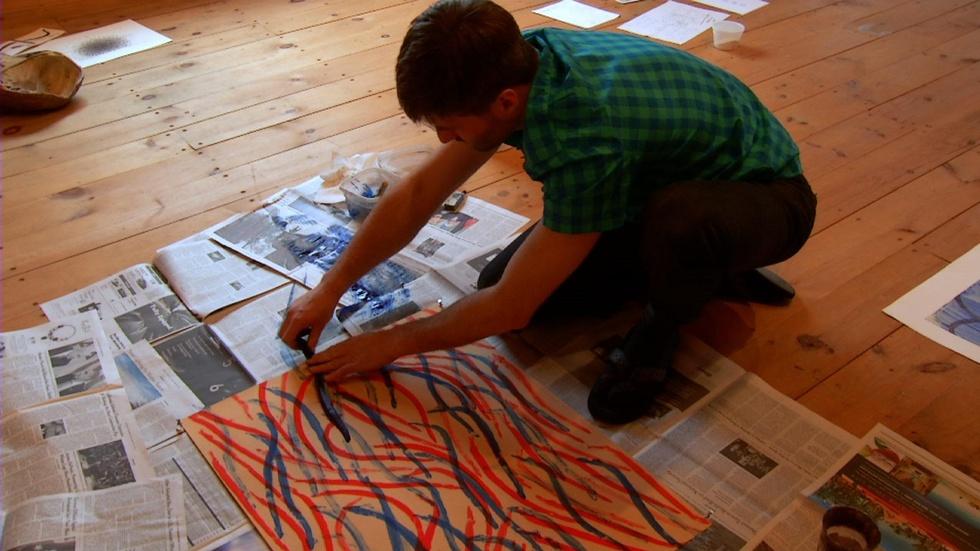 S31 Ep10: James Prosek: Painting with Eels image