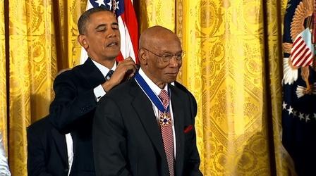 Video thumbnail: PBS NewsHour President Obama honors of 16 Americans with Medal of Freedom