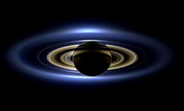 Cassini cosmic photos bring the world 'along for the ride'