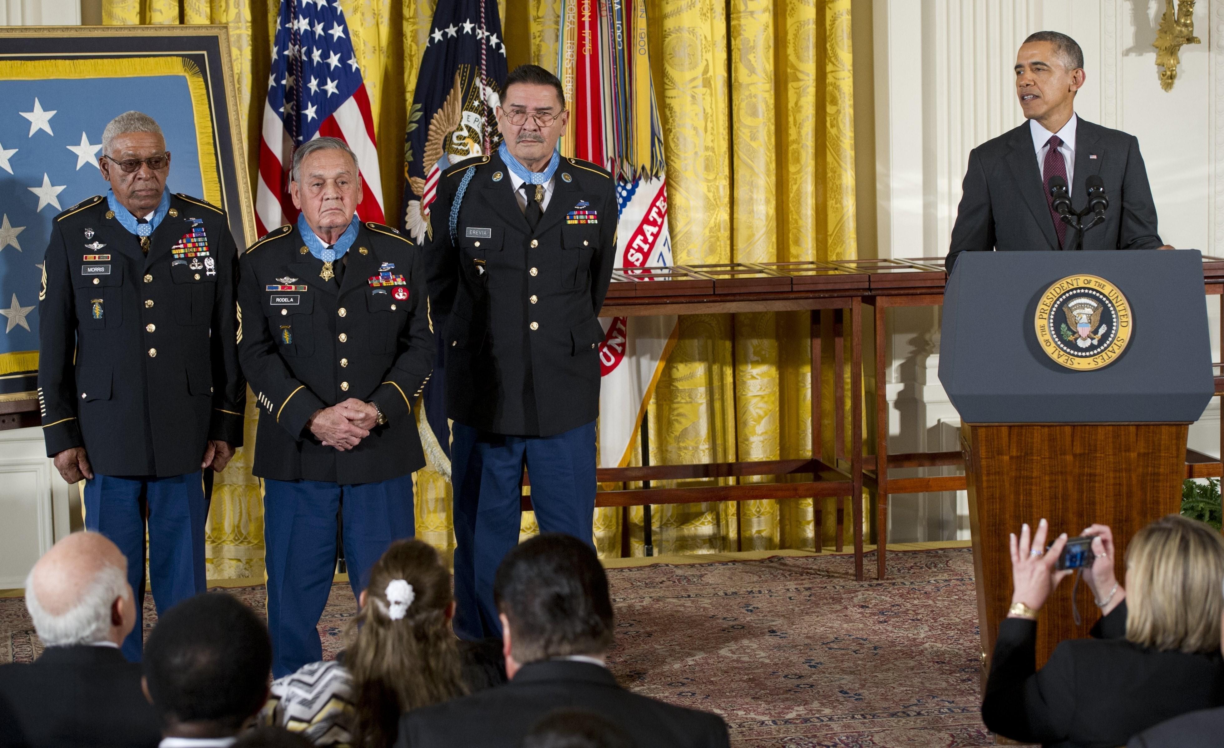 Obama awards Medal of Honor to 24 overlooked veterans