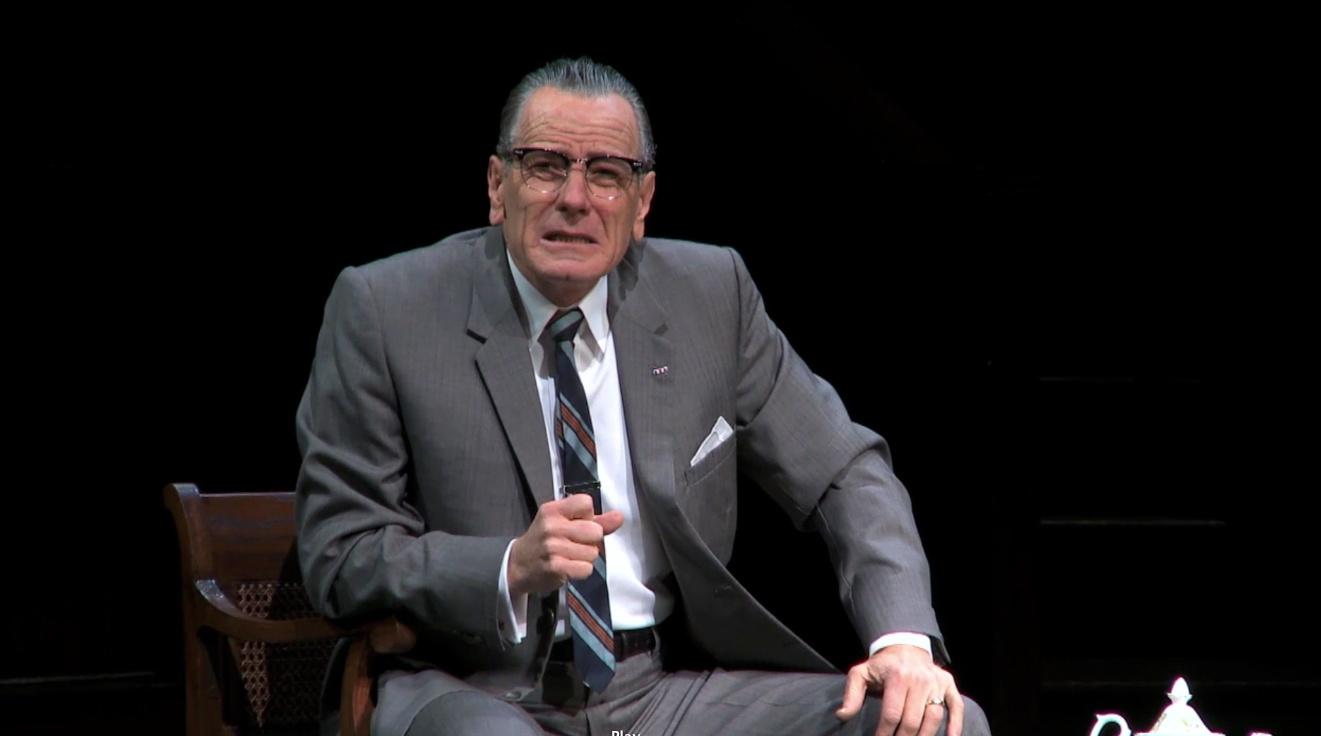 Bryan Cranston shifts from 'Breaking Bad' to Broadway
