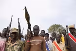 Kerry urges meeting between South Sudan rivals