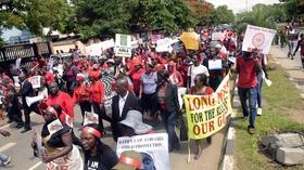 Video thumbnail: PBS NewsHour Distress over kidnapped girls fuels protest in Nigeria