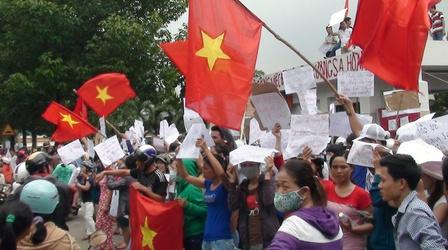 What are China’s ambitions in dispute with Vietnam?