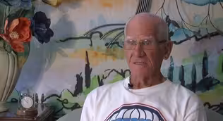 D-Day veteran recalls moment he jumped over Normandy